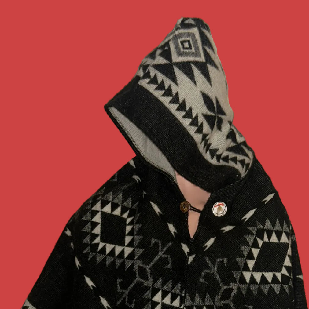 Andino Alpaca Hooded Poncho Diamond Model 50 x 42 Inches Black and Gray Color
